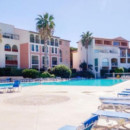 Appartement T2 - Bord De Mer - Piscine Six-Fours-les-Plages Kültér fotó