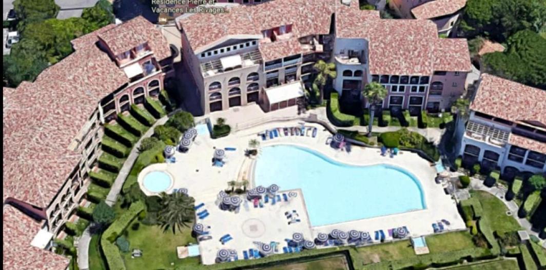 Appartement T2 - Bord De Mer - Piscine Six-Fours-les-Plages Kültér fotó